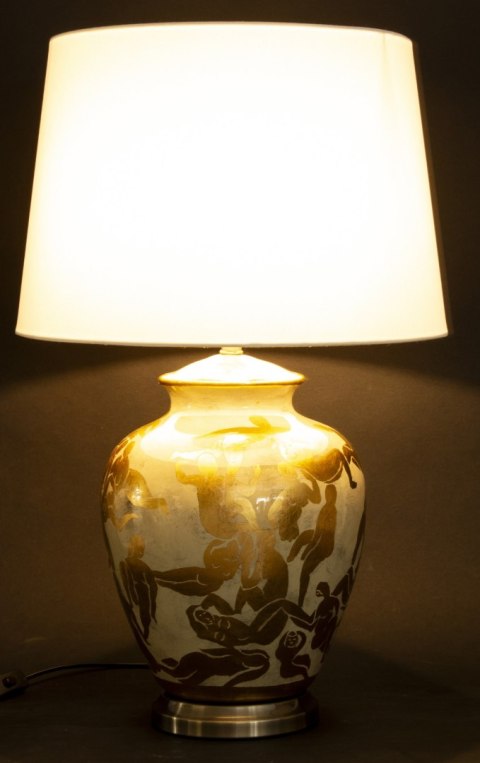Lampa Z Kloszem(4) Ii Cz.
