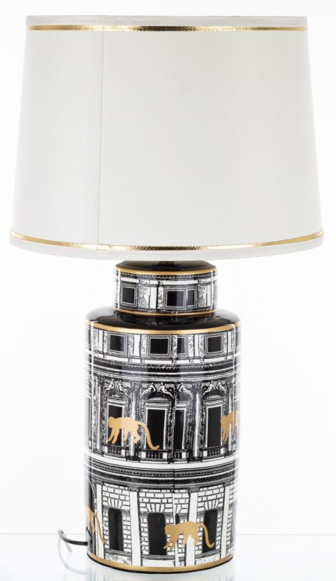 Lampa Z Kloszem(4) Ii Cz. Lampa Z Kloszem(4) Ii Cz.