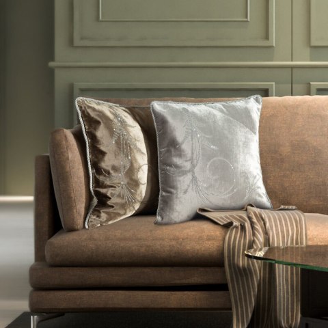 POSZEWKA ROYAL 10 45 X 45 CM CIEMNOZIELONY POSZEWKA ROYAL 10 45 X 45 CM CIEMNOZIELONY