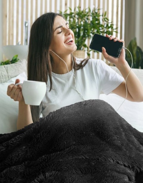 KOC D91 TIFANY 1 200 X 220 CM CZARNY