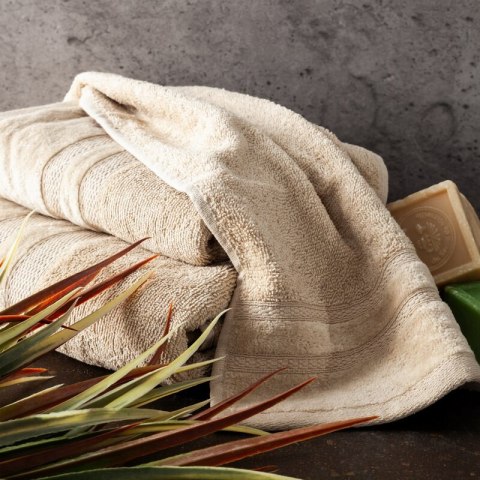 RĘCZNIK PORTO (11) 50 X 90 CM BRĄZOWY