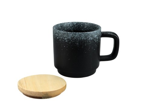 Kubek ceramiczny z przykrywką Kubek ceramiczny z przykrywką