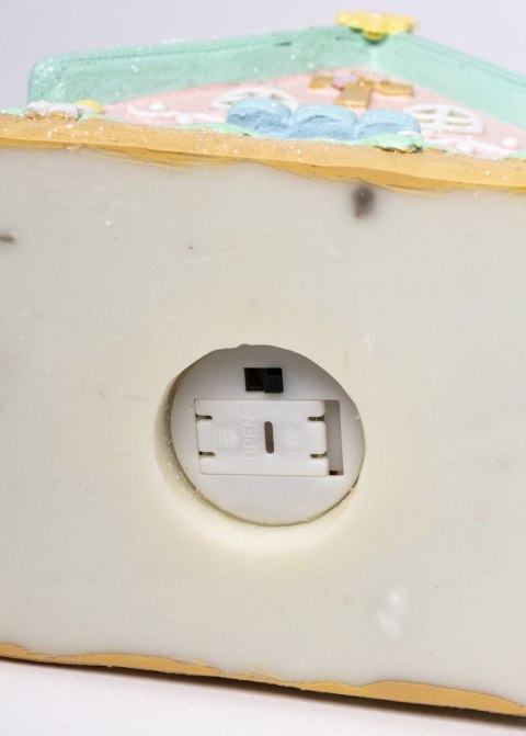 Artykuł Dekoracyjny Domek Led