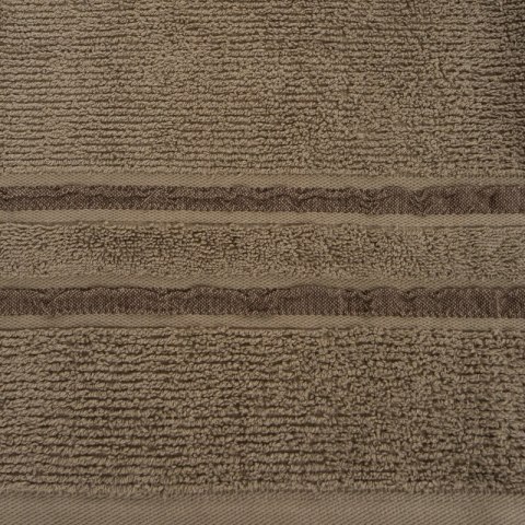 RĘCZNIK DINA (06) 30 X 50 CM CIEMNOBEŻOWY