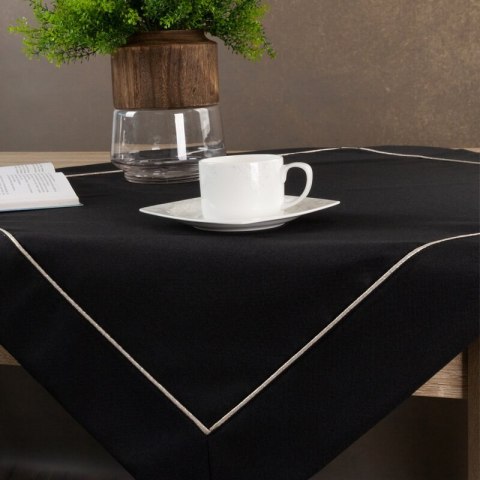 OBRUS MADELE 85 X 85 CM CZARNY