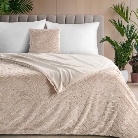 KOC KATE 150 X 200 CM BEŻOWY KOC KATE 150 X 200 CM BEŻOWY