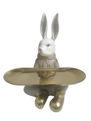 FIGURKA KRÓLIK CERAMICZNY SIEDZĄCY Z TACKĄ W BEŻOWEJ BLUZIE