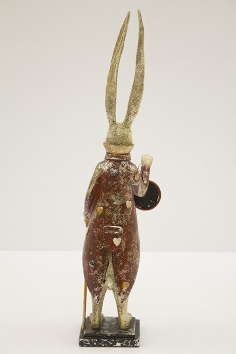 Figurka Królik Z Zegarkiem