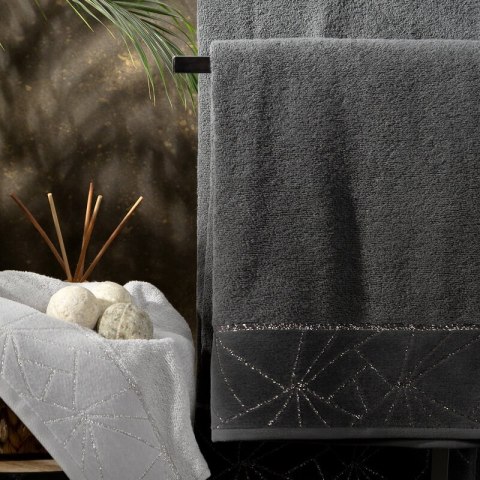 RĘCZNIK CLEO (05) 50 X 90 CM CEGLASTY