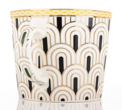 Filiżanka Ze Spodkiem