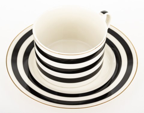 Filiżanka Ze Spodkiem