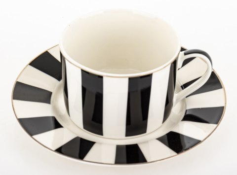 Filiżanka Ze Spodkiem