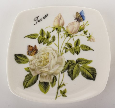 Filiżanka Z Podstawką I Łyżeczką 250 Ml