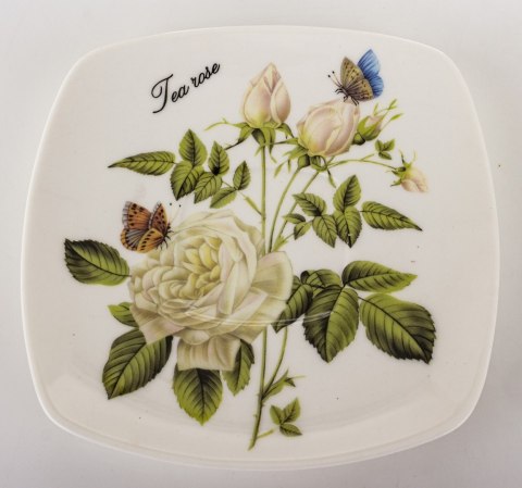 Kpl. Dwóch Filiżanek Z Podstwkami I Łyżeczkami