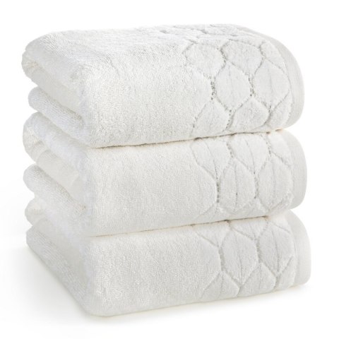 RĘCZNIK LUMIA (01) 30 X 50 CM KREMOWY