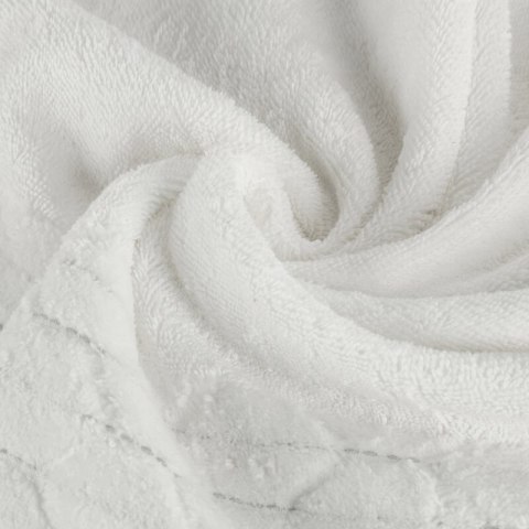 RĘCZNIK LUMIA (01) 50 X 90 CM KREMOWY