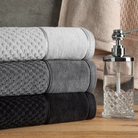 RĘCZNIK AMELIA (01) 50 X 90 CM BIAŁY