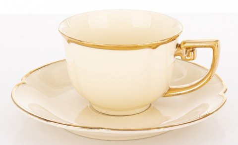 Filiżanka Ze Spodkiem