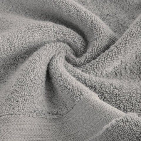RĘCZNIK ADA (03) 50 X 90 CM JASNOSZARY