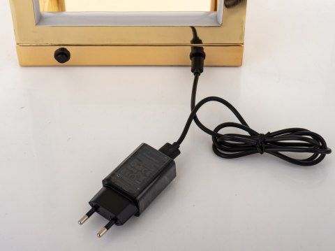 Kolumna Led