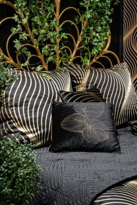 LC/VICTORIA2A/NA 220X240 CZAR
