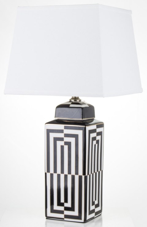 Lampa Z Kloszem Ii Cz.-Prom.