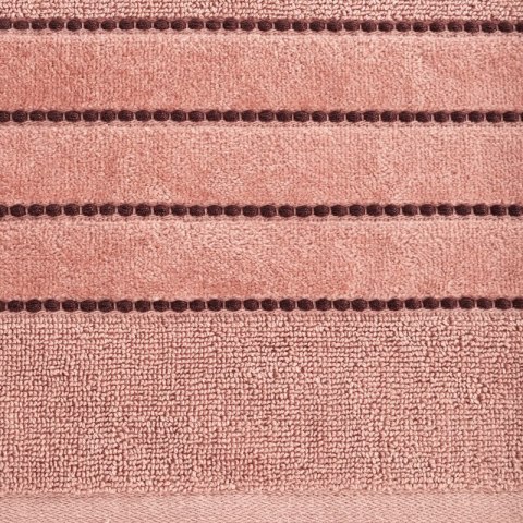 RĘCZNIK NELLY 70 X 140 CM PUDROWY