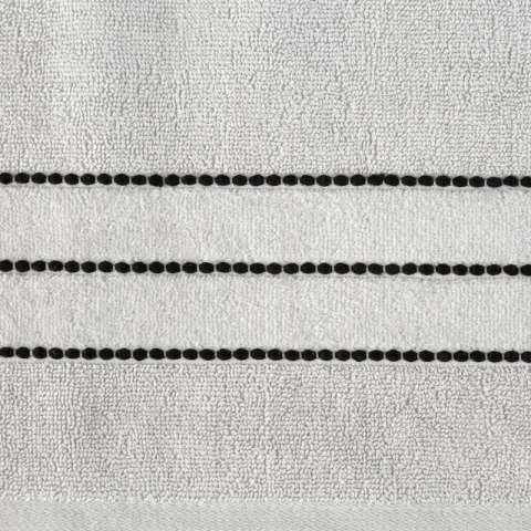 RĘCZNIK NELLY 50 X 90 CM SREBRNY